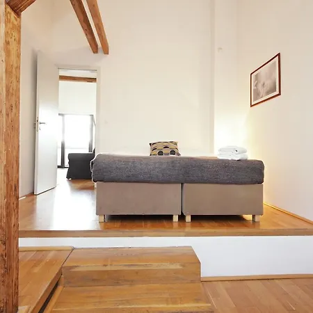 Vltava Penthouse *